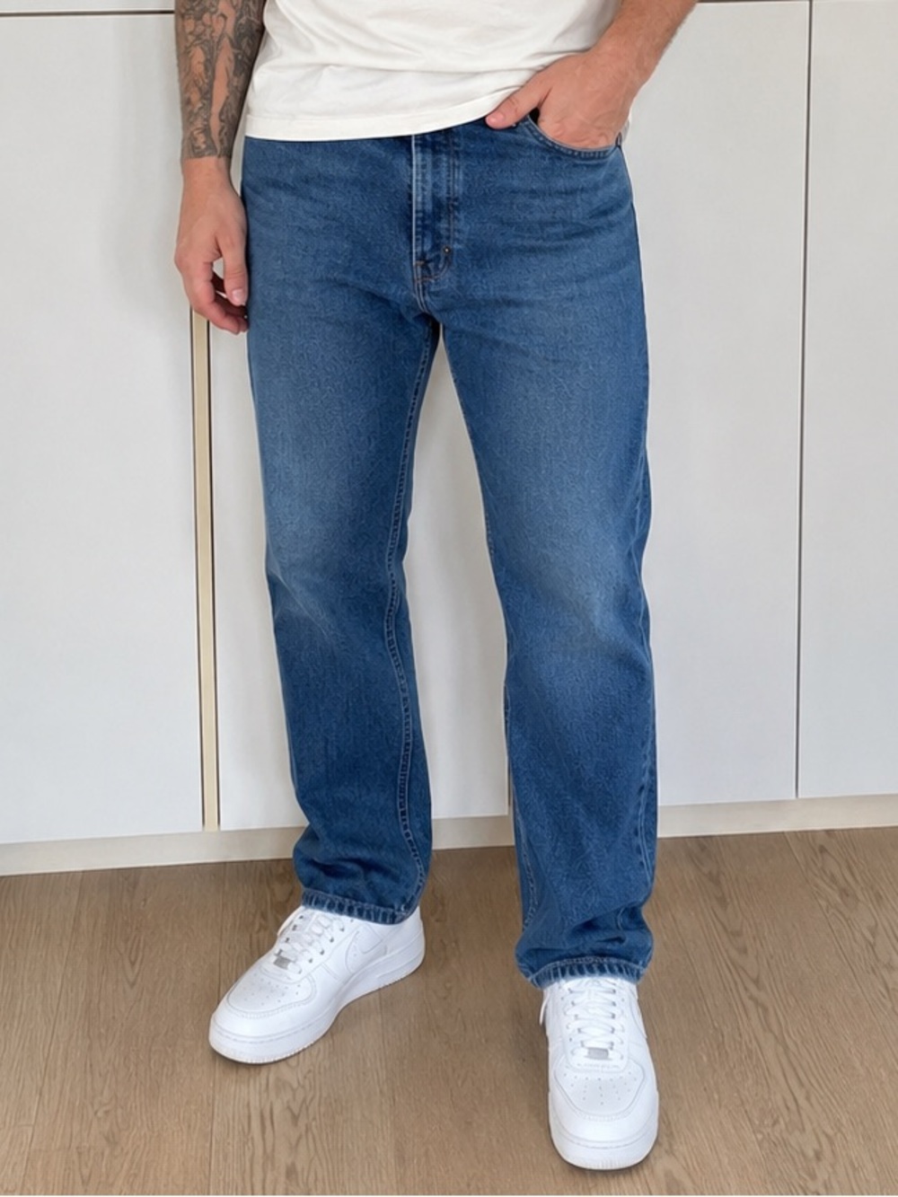 Levi’s 514 Straight Leg Jeans Men W39 Blue Medium Wash Classic Denim Minimalist